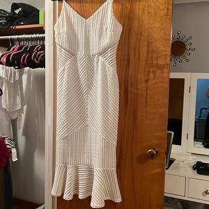 White lulus midi dress with v-neck and cutout sides